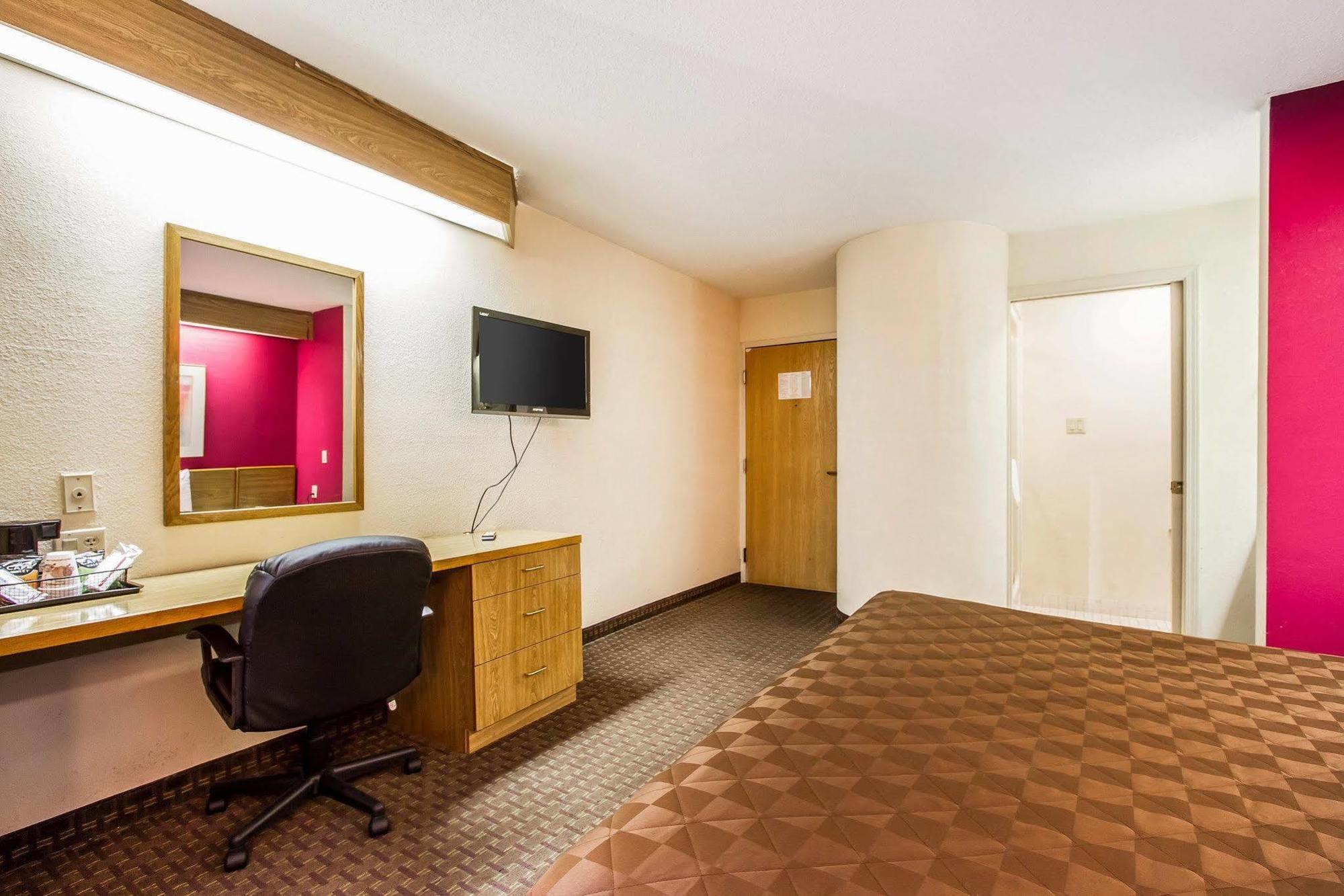 Rodeway Inn Memphis Dış mekan fotoğraf