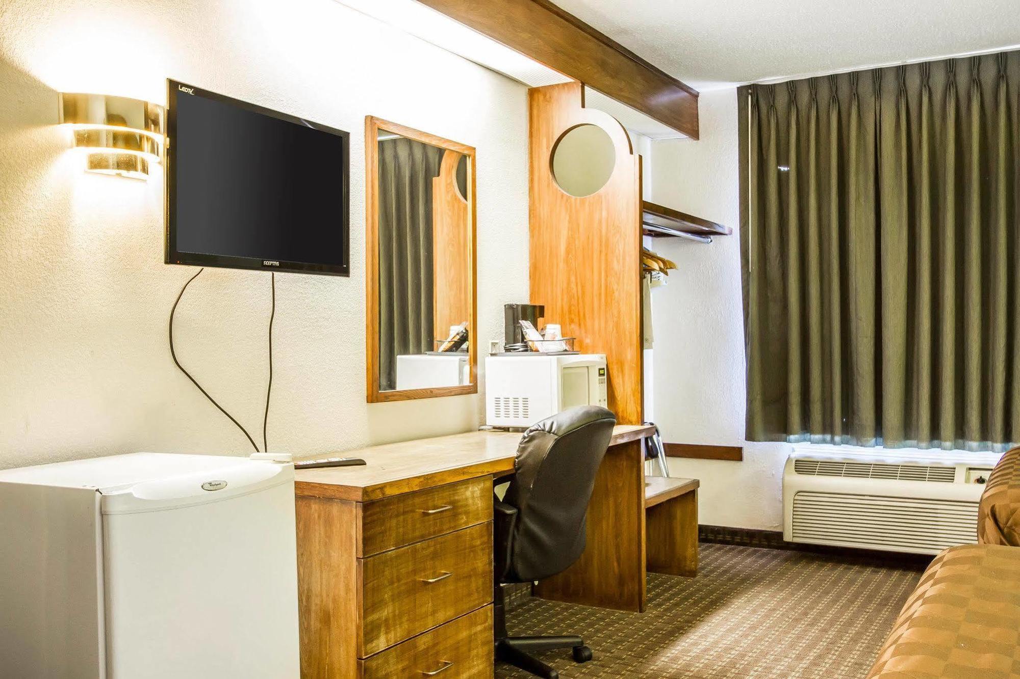 Rodeway Inn Memphis Dış mekan fotoğraf
