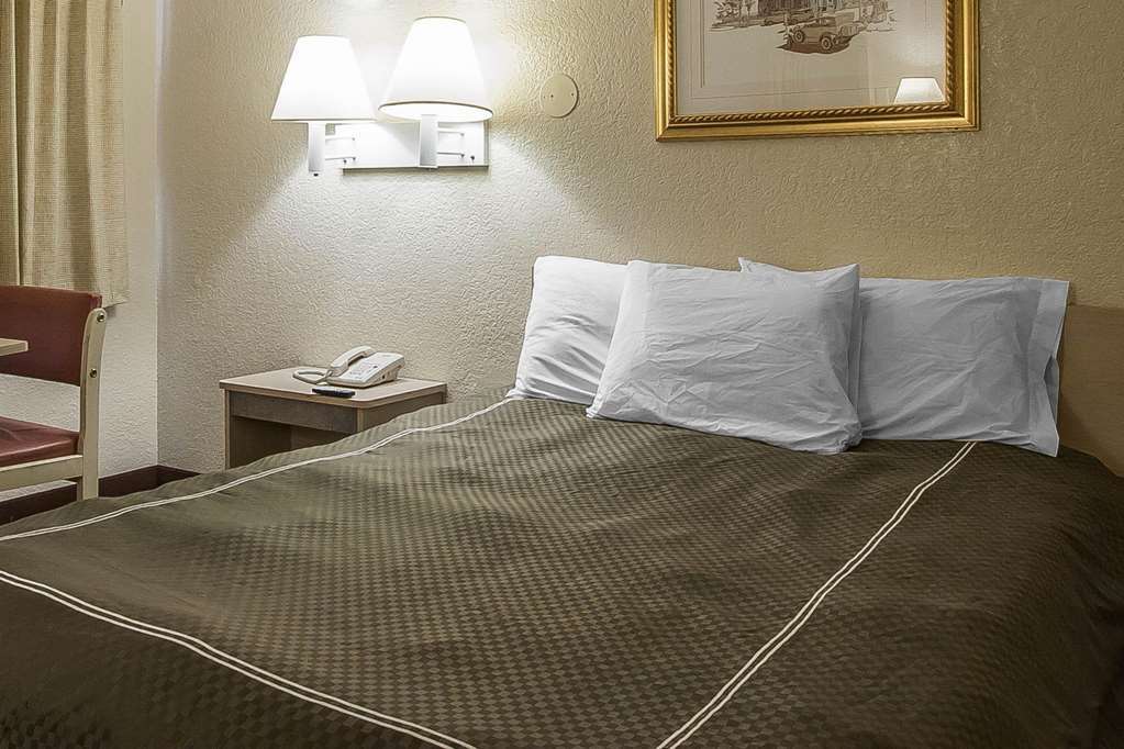 Rodeway Inn Memphis Oda fotoğraf