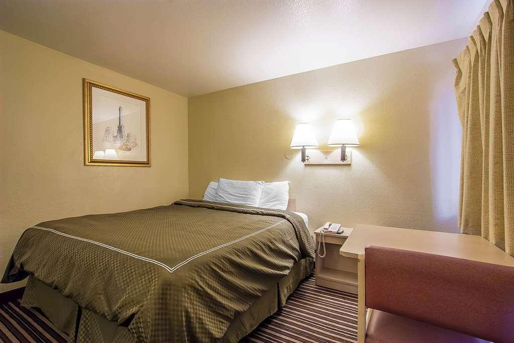 Rodeway Inn Memphis Oda fotoğraf